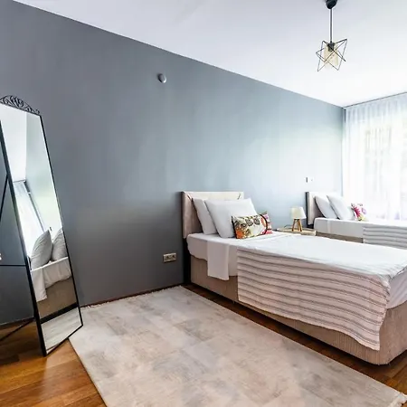 Duplex Flat W Panoramic Bosphorus View And Terrace Lägenhet *